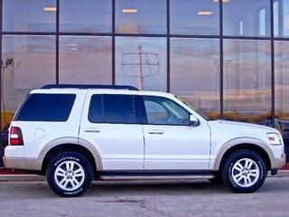 Ford Explorer 2010 photo 3