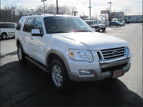 Ford Explorer 2010 photo 1