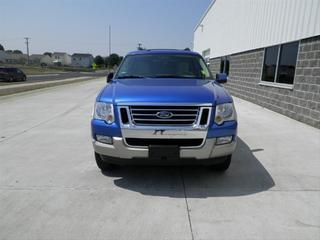 Ford Explorer 2010 photo 4