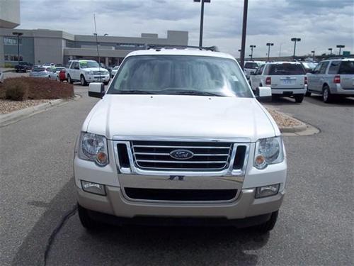 Ford Explorer 2010 photo 1