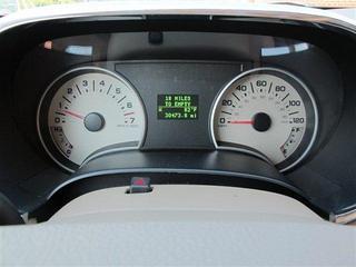 Ford Explorer 2010 photo 2