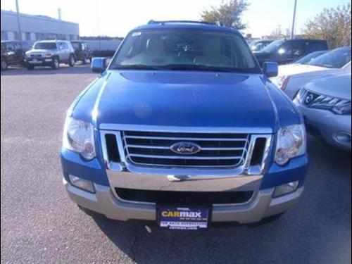 Ford Explorer 2010 photo 1