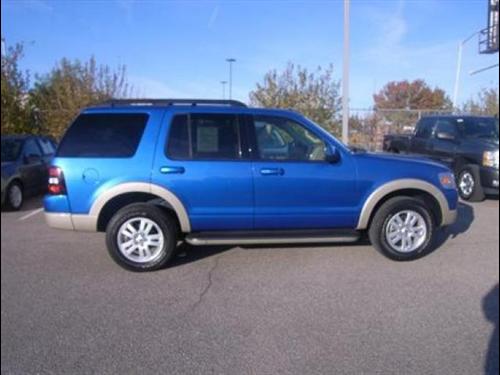 Ford Explorer 2010 photo 3