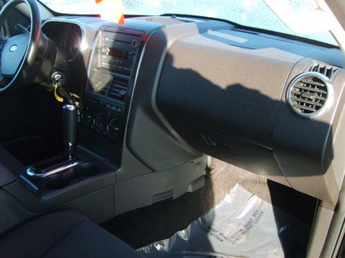Ford Explorer 2010 photo 4