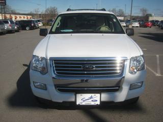 Ford Explorer 2010 photo 5
