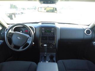 Ford Explorer 2010 photo 3