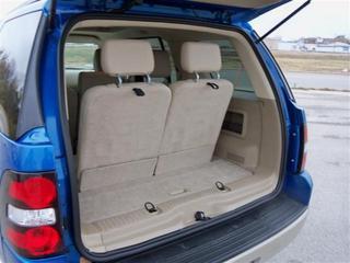 Ford Explorer 2010 photo 1