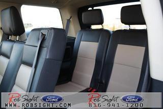 Ford Explorer 2010 photo 3