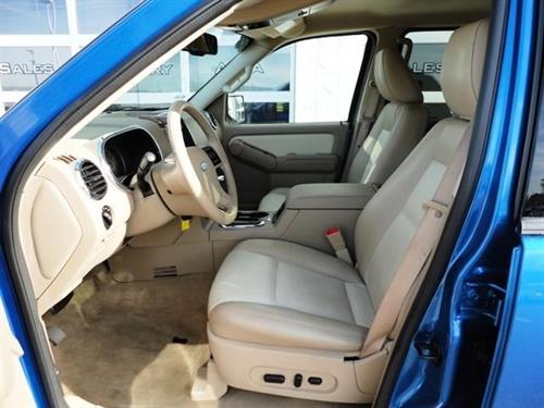 Ford Explorer 2010 photo 3