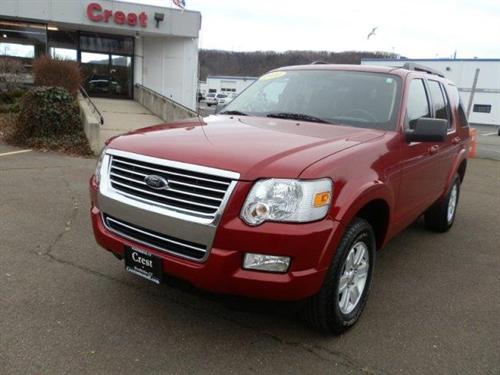 Ford Explorer 2010 photo 1