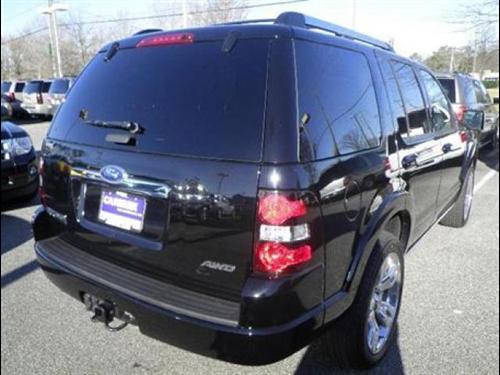 Ford Explorer 2010 photo 4