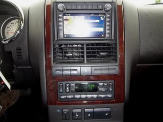 Ford Explorer 2010 photo 3