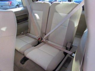 Ford Explorer 2010 photo 2