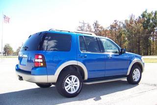 Ford Explorer 2010 photo 4