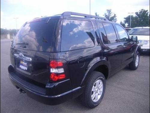 Ford Explorer 2010 photo 4