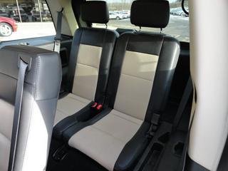 Ford Explorer 2010 photo 3