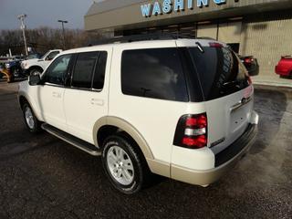 Ford Explorer 2010 photo 4
