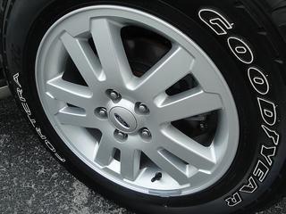 Ford Explorer 2010 photo 3