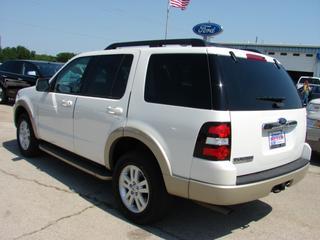 Ford Explorer 2010 photo 2