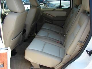 Ford Explorer 2010 photo 4