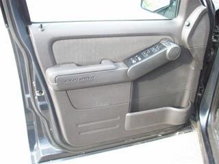 Ford Explorer 2010 photo 3
