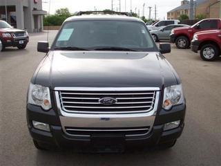 Ford Explorer 2010 photo 4
