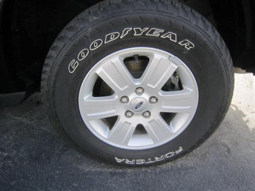 Ford Explorer 2010 photo 4