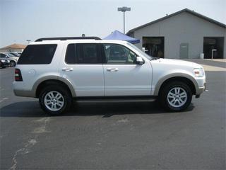 Ford Explorer 2010 photo 1
