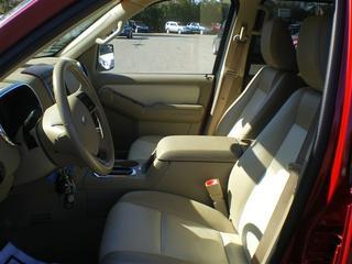Ford Explorer 2010 photo 4