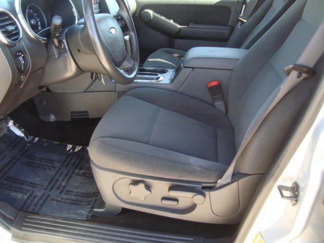 Ford Explorer 2010 photo 5
