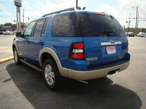 Ford Explorer 2010 photo 1