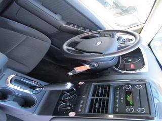 Ford Explorer 2010 photo 2
