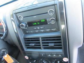 Ford Explorer 2010 photo 3