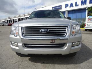 Ford Explorer 2010 photo 4