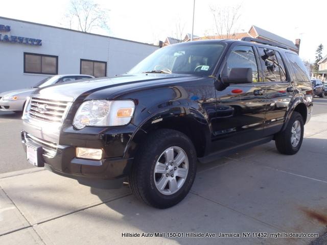 Ford Explorer 2010 photo 2