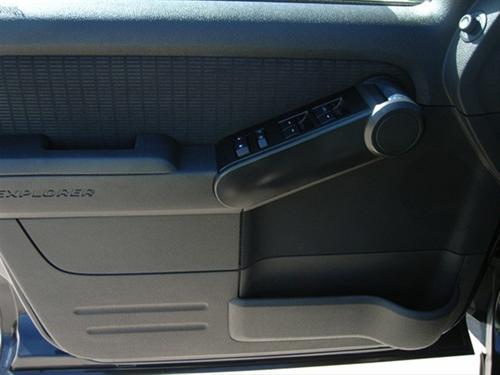 Ford Explorer 2010 photo 5