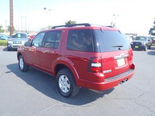 Ford Explorer 2010 photo 2