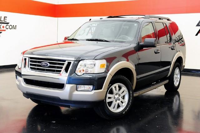 Ford Explorer 2010 photo 1