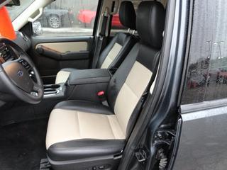 Ford Explorer 2010 photo 1