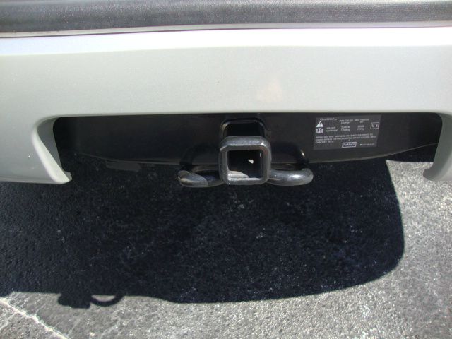 Ford Explorer 2010 photo 2