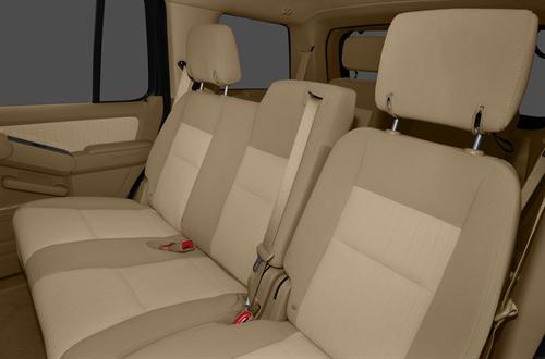 Ford Explorer 2010 photo 1