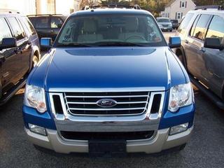 Ford Explorer 2010 photo 4