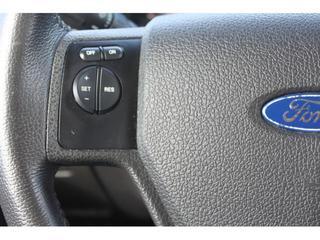 Ford Explorer 2010 photo 2