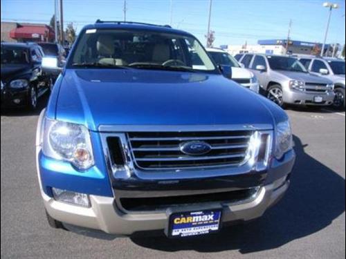 Ford Explorer 2010 photo 1