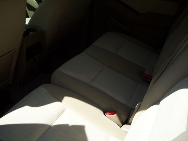 Ford Explorer 2010 photo 8
