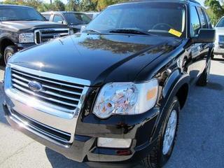 Ford Explorer 2010 photo 1