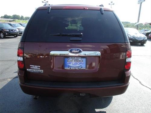 Ford Explorer 2010 photo 3