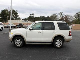 Ford Explorer 2010 photo 1