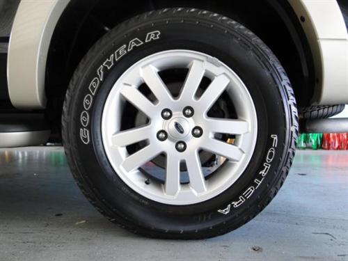 Ford Explorer 2010 photo 5