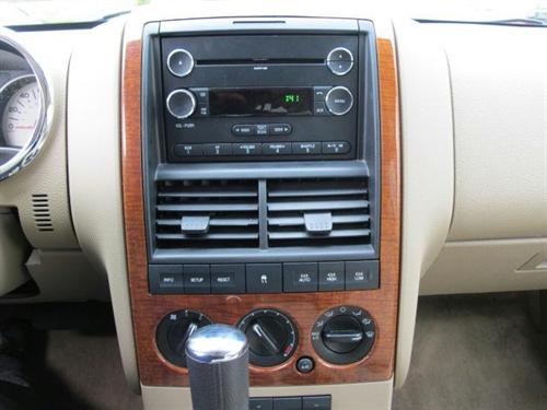 Ford Explorer 2010 photo 5
